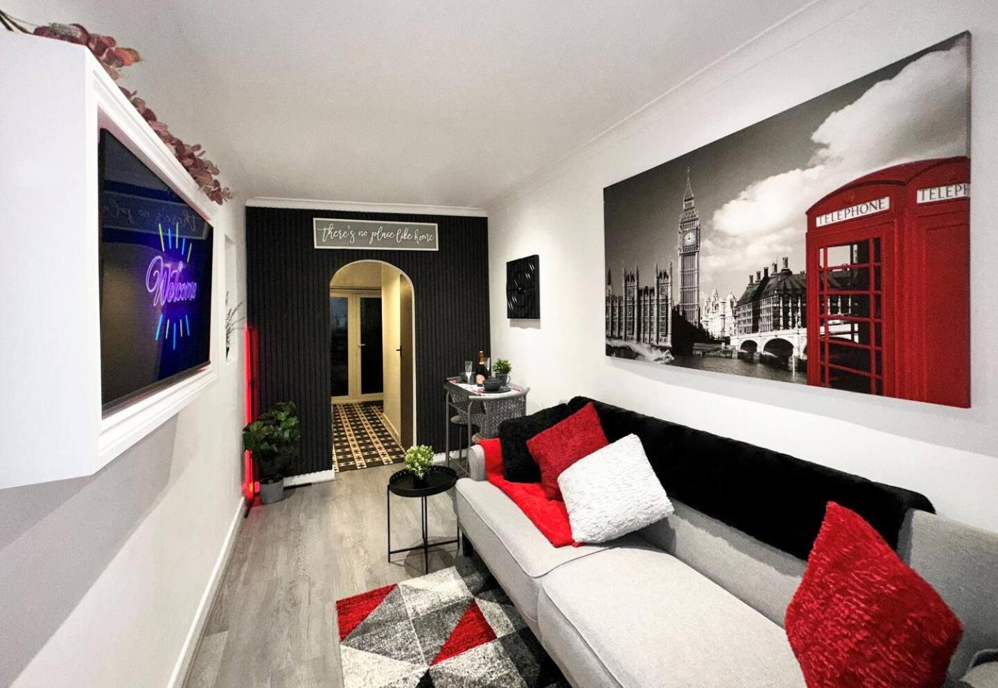Boutique Backyard Bungalow - Brimsdown Enfield Luaran gambar